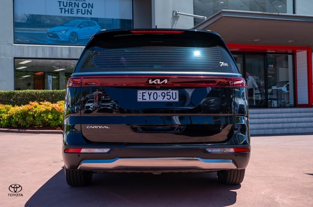 2023 Kia Carnival Special Edition in Other