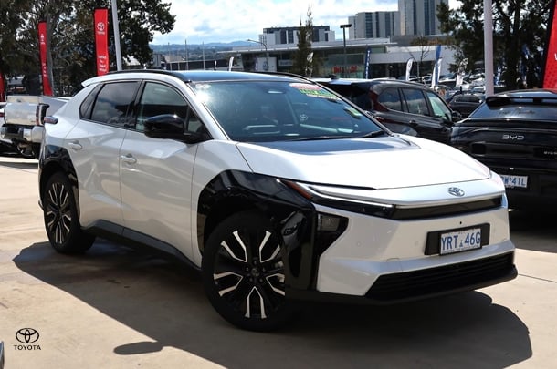 Image of 2025 Toyota bZ4X Base