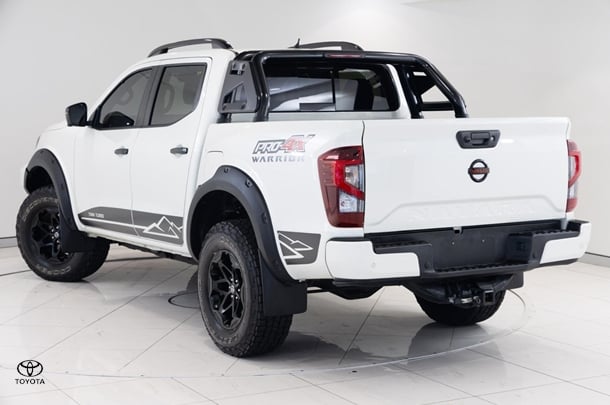 2022 Nissan Navara PRO-4X Warrior in White
