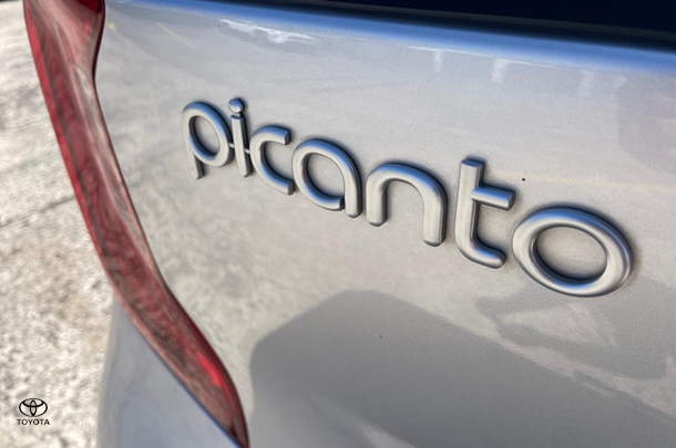 2022 Kia Picanto S in Silver