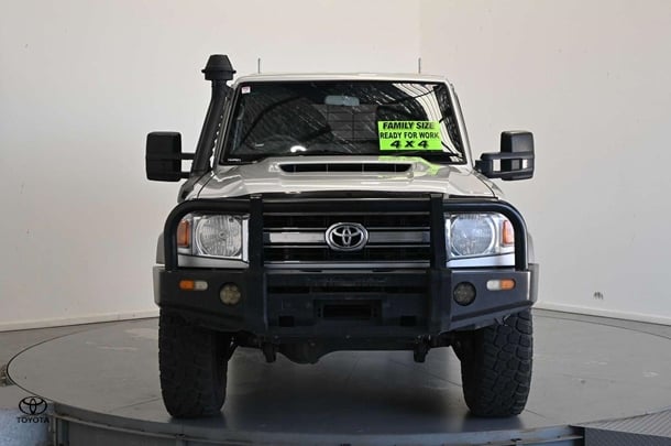 2021 Toyota Landcruiser GXL in Silver