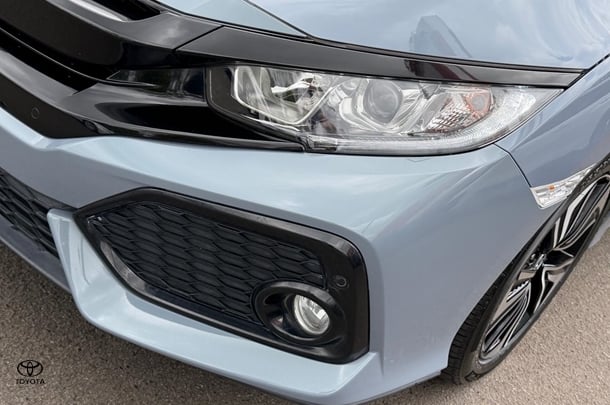 2017 Honda Civic VTi-L in Grey