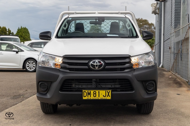 2024 Toyota Hilux Workmate in White