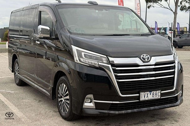 Image of 2022 Toyota Granvia VX