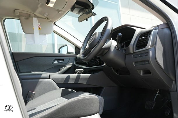 2023 Nissan X-TRAIL ST in White