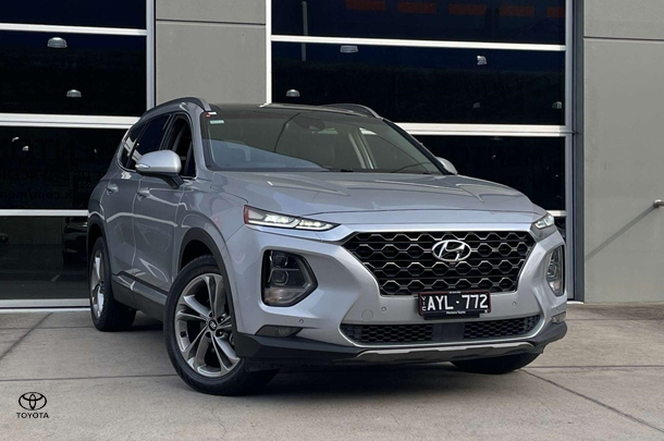 Image of 2018 Hyundai Santa Fe Highlander