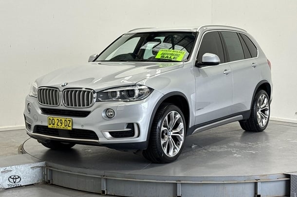 2017 BMW X5 xDrive30d in Silver