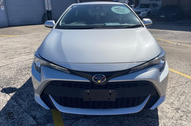 2022 Toyota Corolla Ascent Sport in Silver