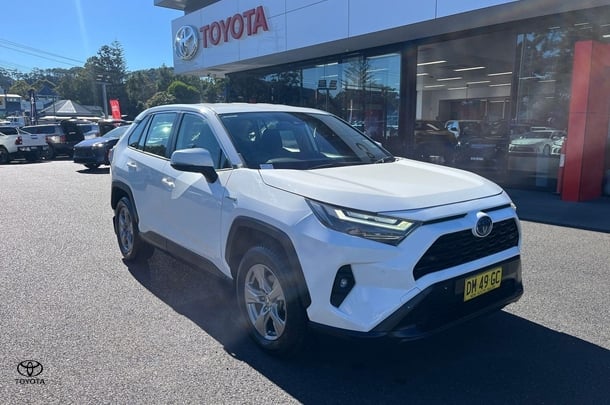 Image of 2023 Toyota RAV4 GX