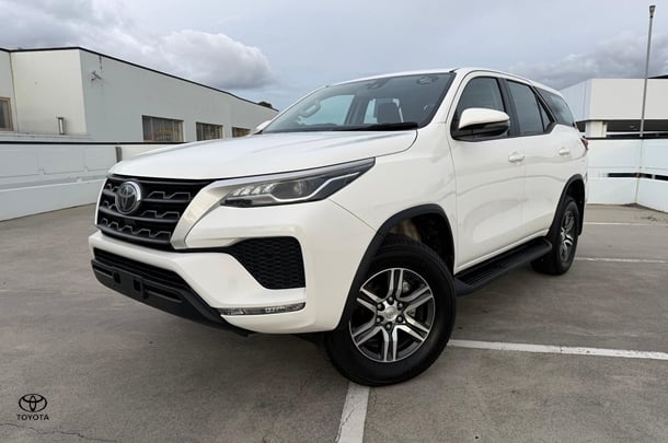 Image of 2023 Toyota Fortuner GX