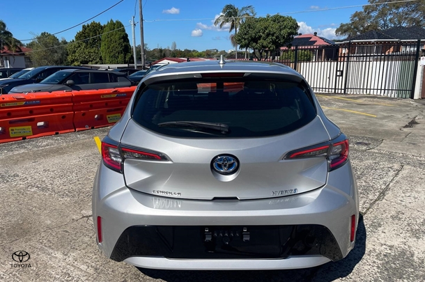 2022 Toyota Corolla Ascent Sport in Silver