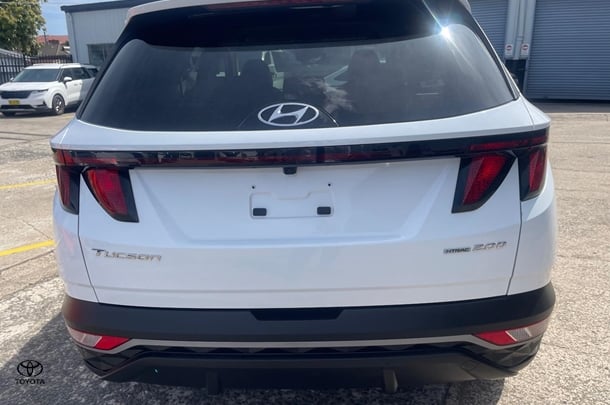 2023 Hyundai Tucson Elite in White