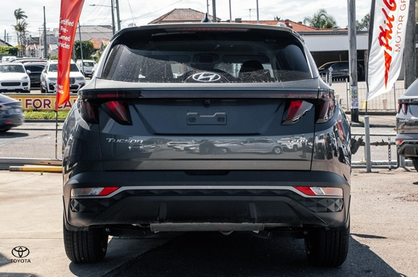 2023 Hyundai Tucson Elite in Grey