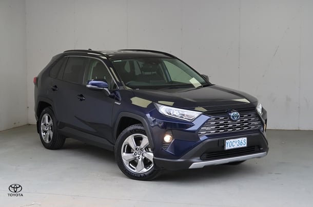 Image of 2020 Toyota RAV4 GXL