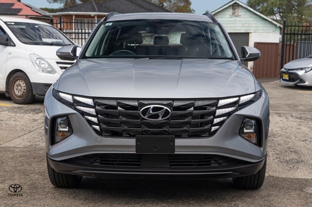 2023 Hyundai Tucson Base in Silver