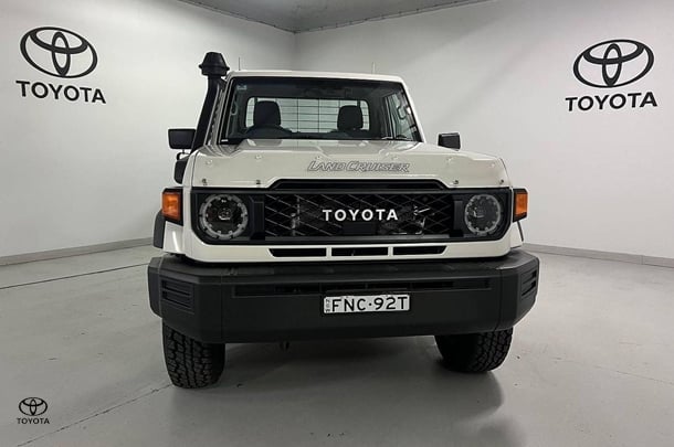 2024 Toyota Landcruiser GX in White