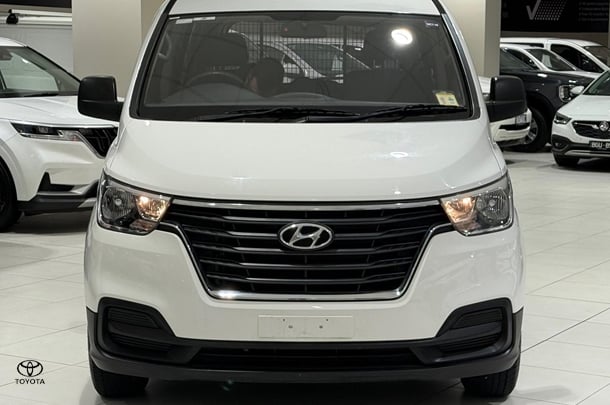 2021 Hyundai iLoad Base in White