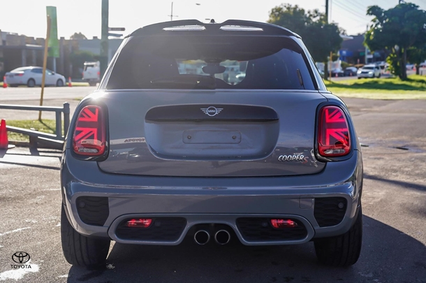 2020 MINI Hatch Cooper S in Grey