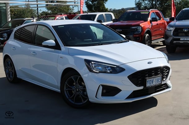 Image of 2020 Ford Focus ST-Line