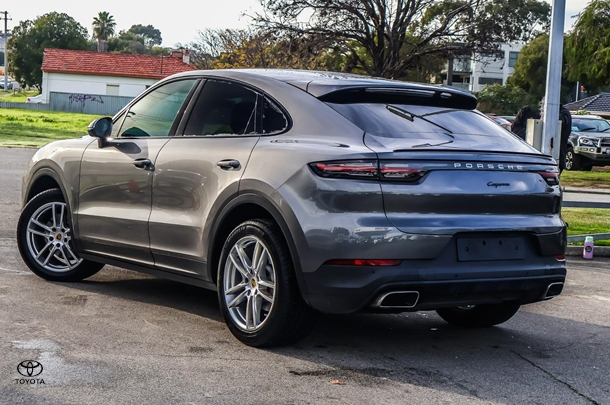 2020 Porsche Cayenne S in Grey