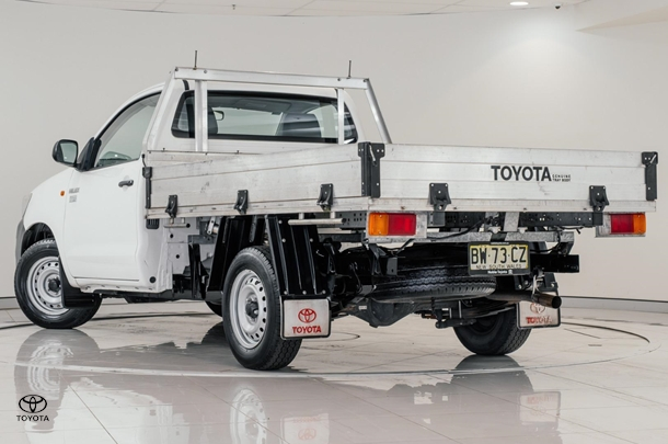 2013 Toyota Hilux Workmate in White