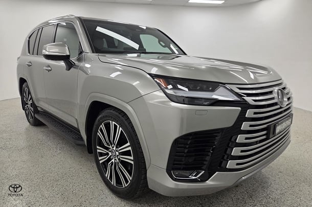 Image of 2025 Lexus LX LX600 Sports Luxury