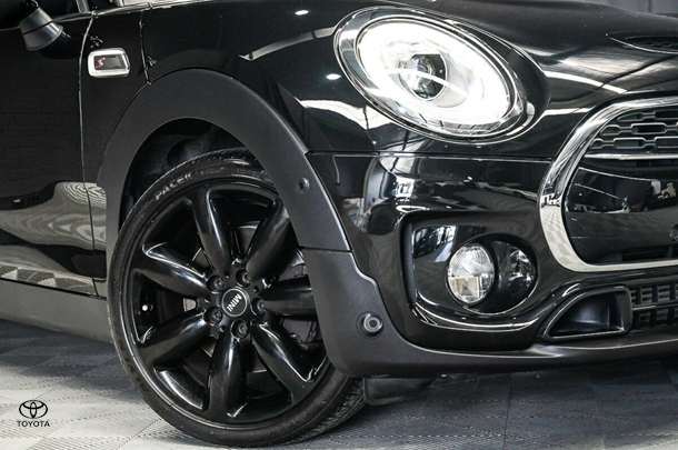 2017 MINI Clubman Cooper S in Black