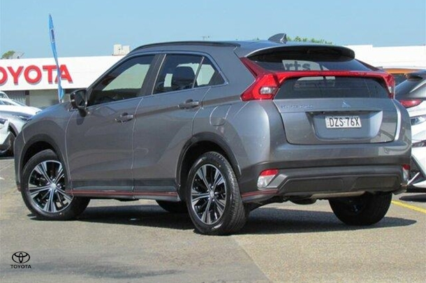 2018 Mitsubishi Eclipse Cross ES in Silver
