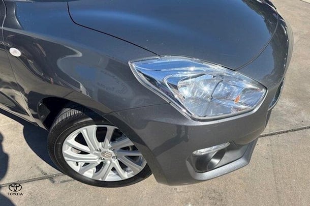 2023 Suzuki Swift GL in Grey