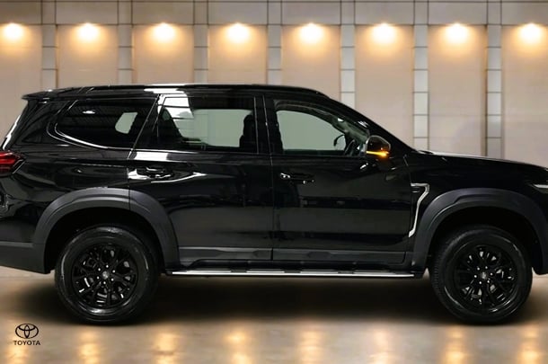 Image of 2024 LDV D90 Executive