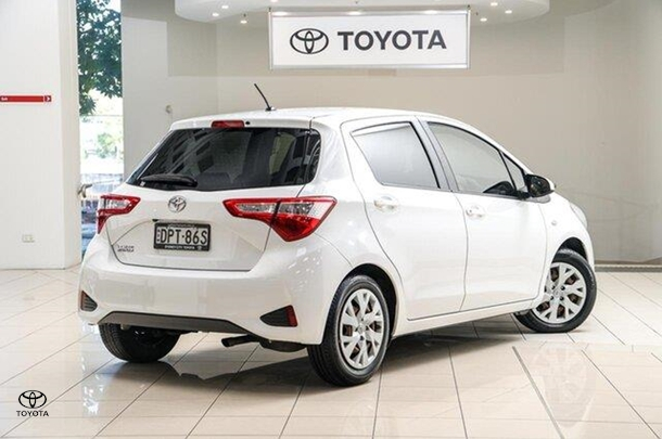 2017 Toyota Yaris SX in White