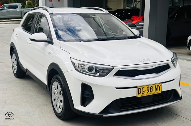 Image of 2023 Kia STONIC S