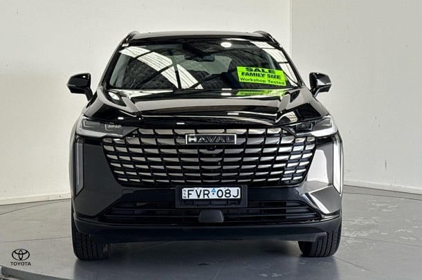 2025 GWM Haval H6 Ultra PHEV in Golden Black