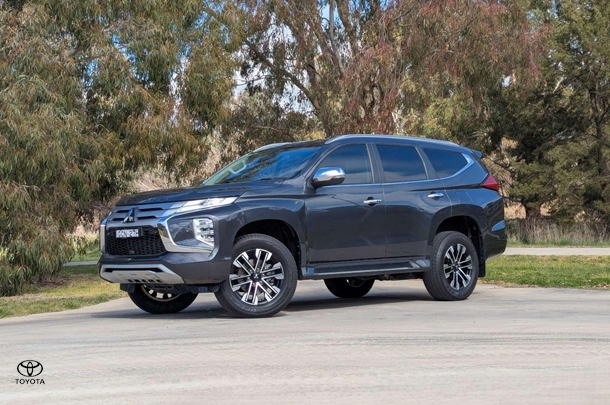 Image of 2023 Mitsubishi Pajero Sport Exceed
