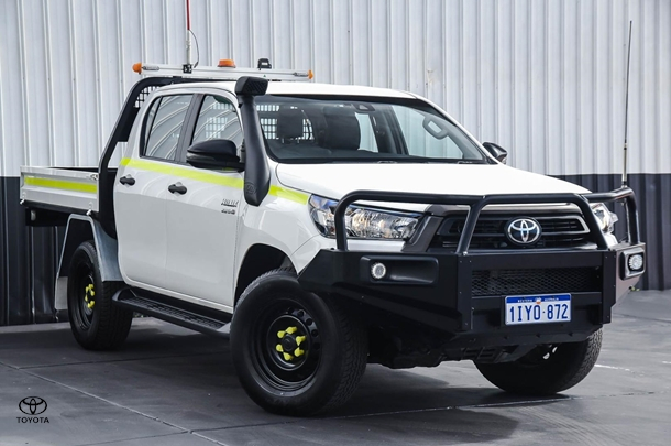Image of 2022 Toyota Hilux SR