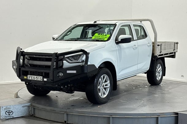 2020 Isuzu D-MAX LS-M in White