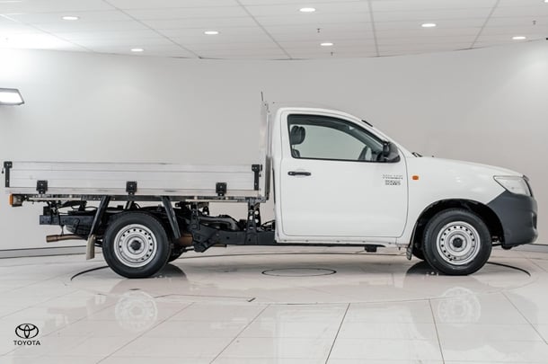 2013 Toyota Hilux Workmate in White