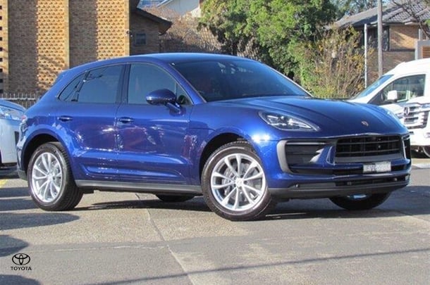 2022 Porsche Macan Base in Other