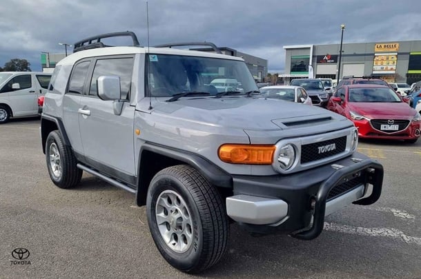 2012 Toyota FJ Cruiser FJ Cruiser in Two Tone Silver