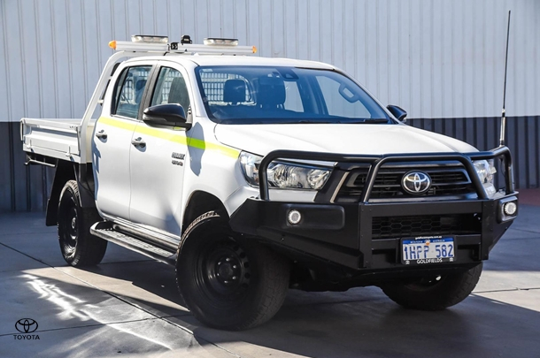 Image of 2022 Toyota Hilux SR