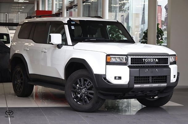 Image of 2025 Toyota Prado GXL