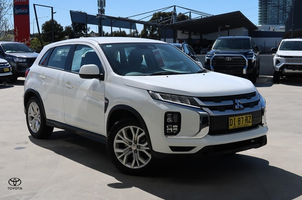 Image of 2024 Mitsubishi ASX ES