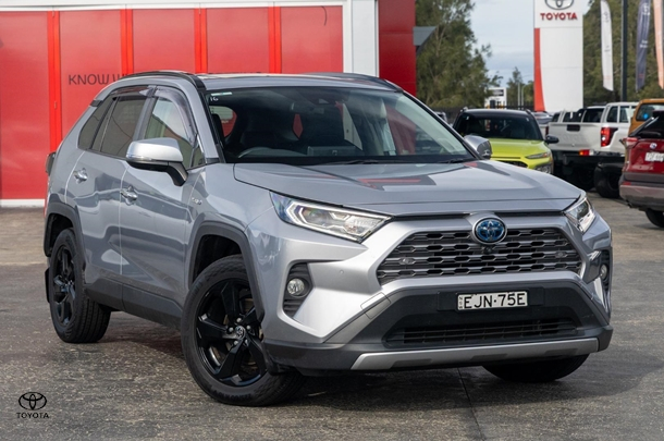 Image of 2020 Toyota RAV4 Cruiser