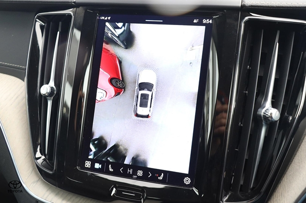 2022 Volvo XC60 B5 Inscription in Other