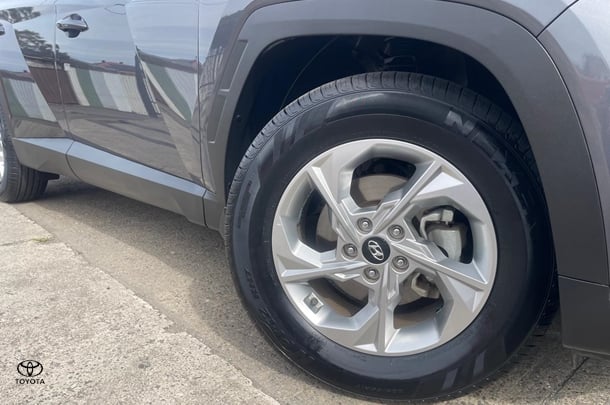 2023 Hyundai Tucson Base in Grey