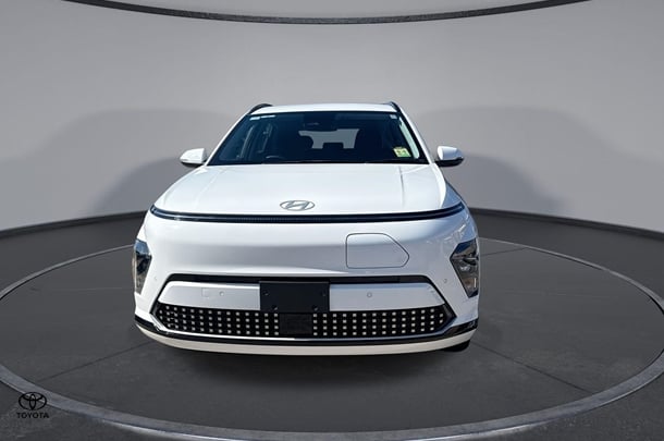2023 Hyundai Kona Electric in White