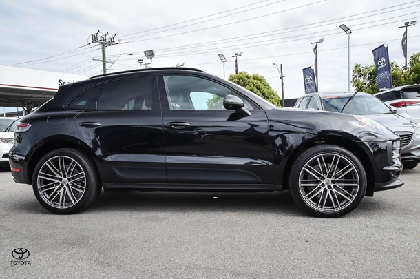 2019 Porsche Macan S in Black