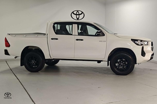 2025 Toyota Hilux Workmate in White