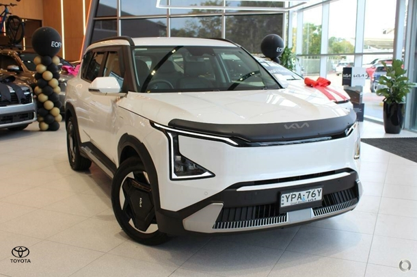 2024 Kia EV5 Air Long Range in White