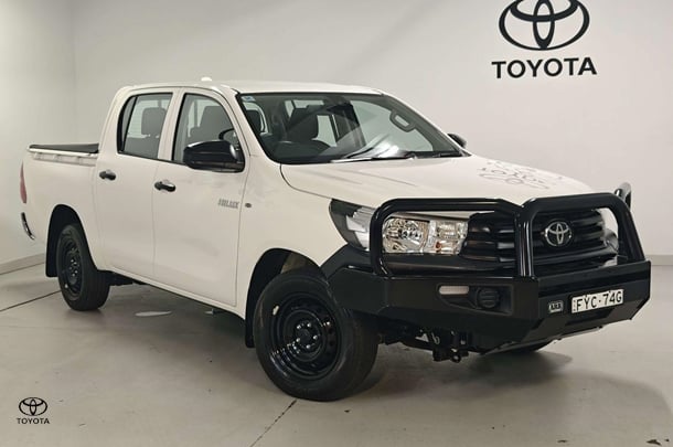 2022 Toyota Hilux Workmate in White